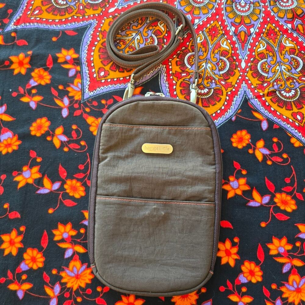 Baggallini Coffee Brown Cross Body Bag